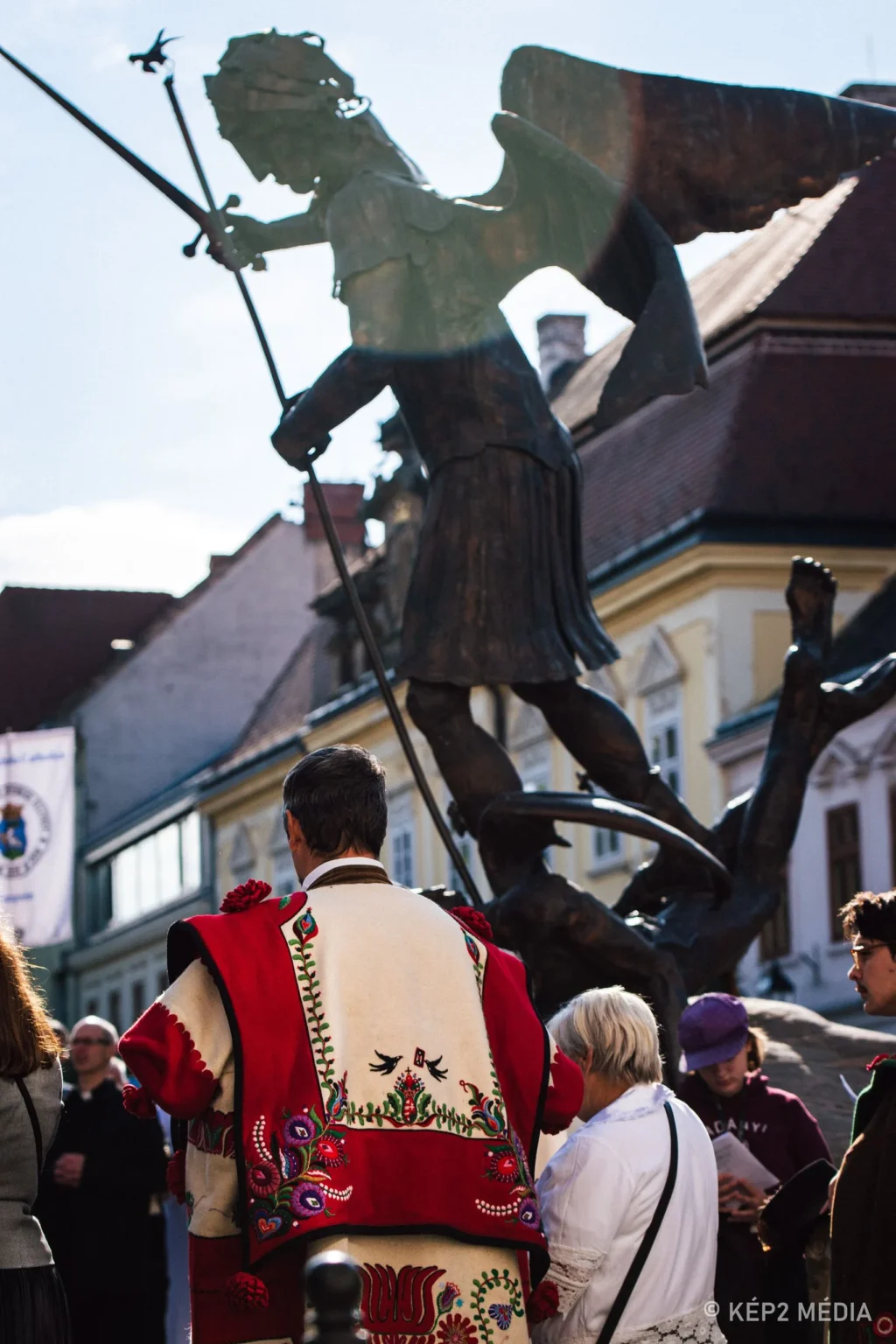 Kep2_mihalynapibehajtasface-09