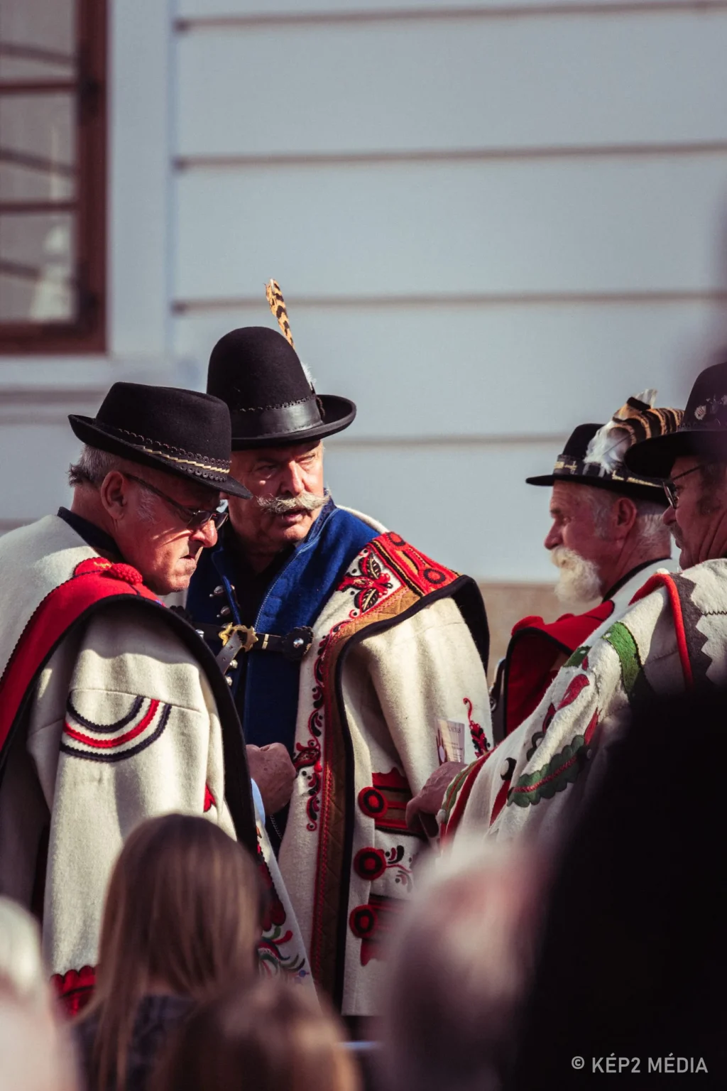 Kep2_mihalynapibehajtasface-13