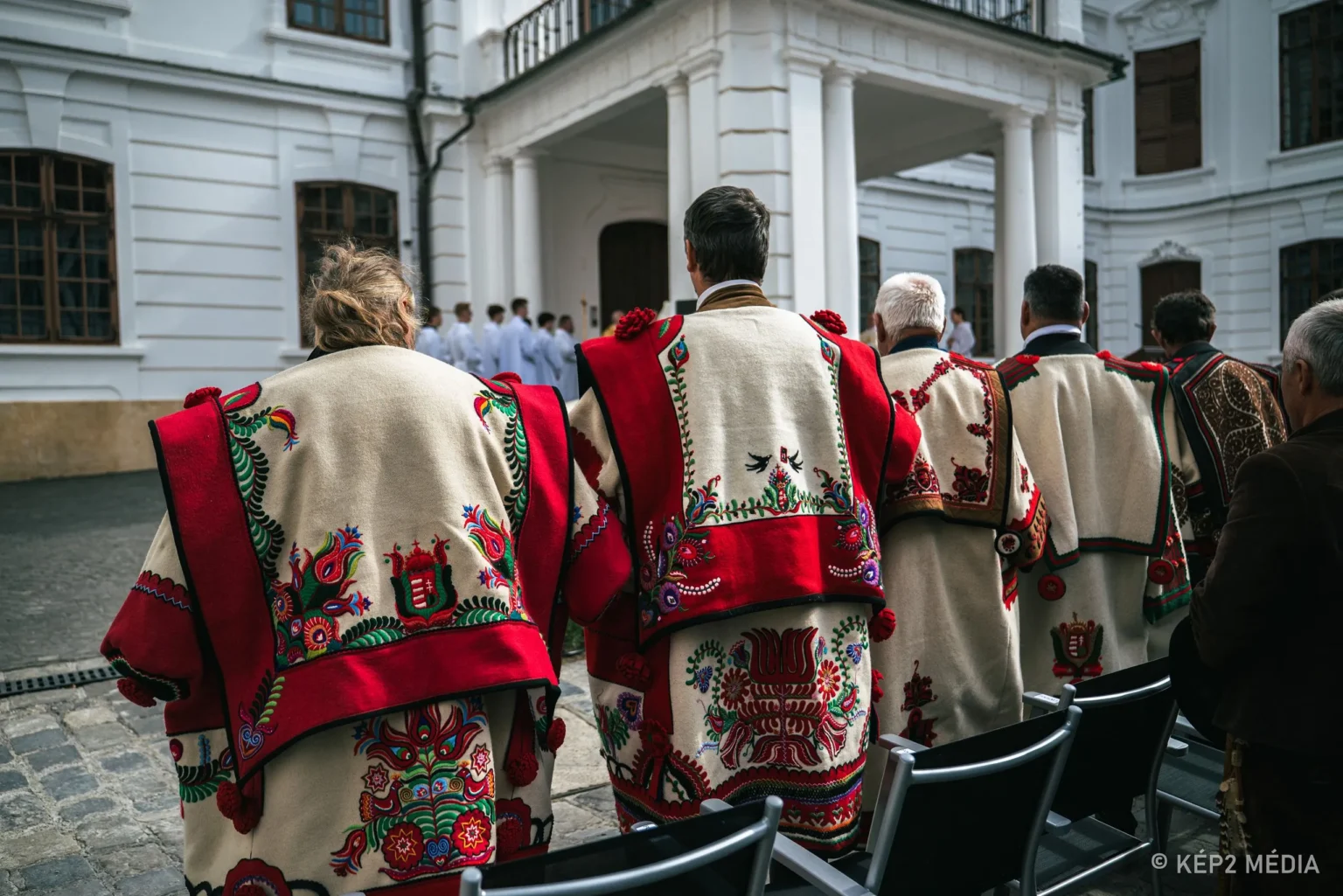 Kep2_mihalynapibehajtasface-36