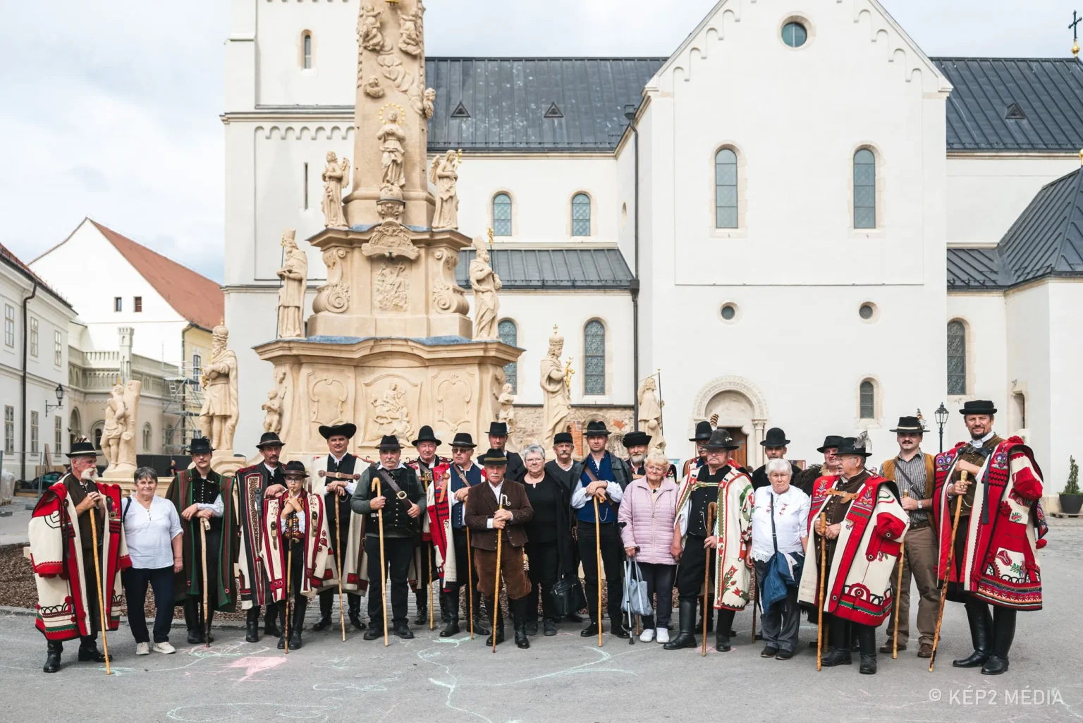 Kep2_mihalynapibehajtasface-38