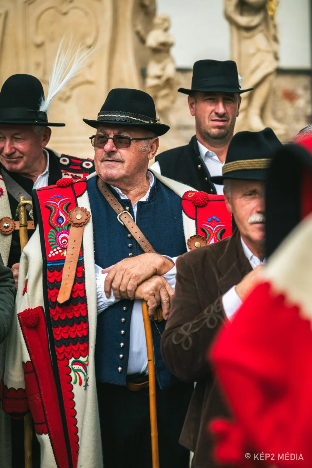 Kep2_mihalynapibehajtasface-40