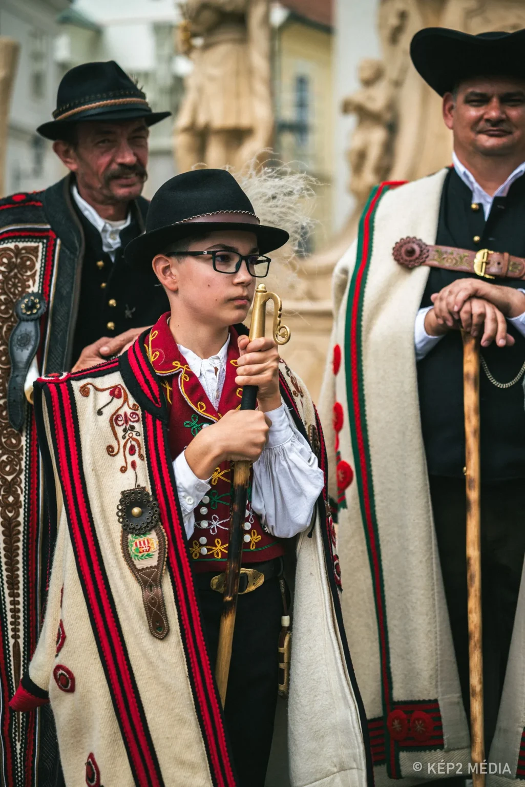 Kep2_mihalynapibehajtasface-41