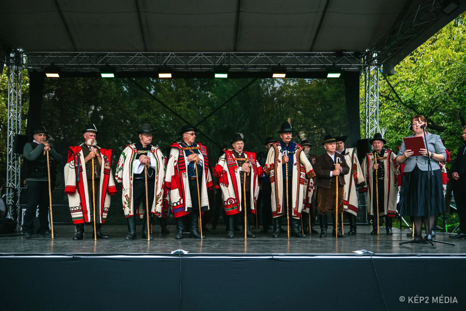 Kep2_mihalynapibehajtasface-71